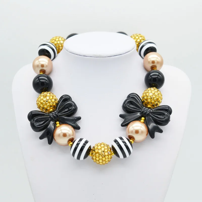 5PCS Princess Bubble Gum Beads Necklaces Kid Girls Black Bow Chunky Beaded Necklace New Fashion Children Costume Jewelry
5PCS Princess Bubble Gum Beads Necklaces Kid Girls Black Bow Chunky Beaded Necklace New Fashion Children Costume Jewelry