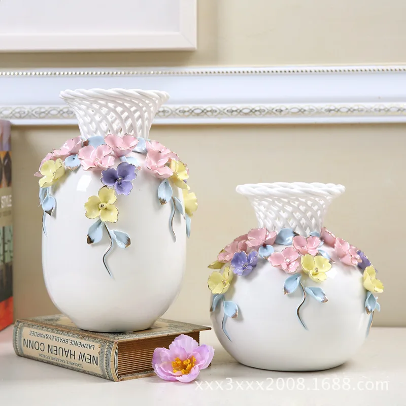 1 PCS Ceramic vases modern fashion ceramics color household handicrafts ornaments vases art vases (without flower) LU730182
1 PCS Ceramic vases modern fashion ceramics color household handicrafts ornaments vases art vases (without flower) LU730182