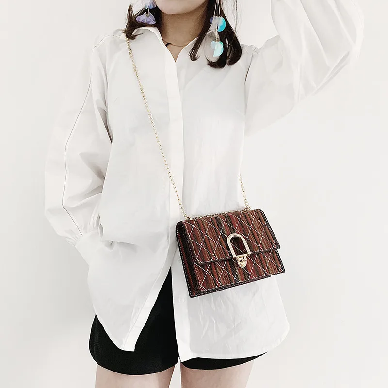 NoEnName Retro Crossbody Bag Square Lock Buckle Mini Phone Pouch for Women Girls USA
NoEnName Retro Crossbody Bag Square Lock Buckle Mini Phone Pouch for Women Girls USA