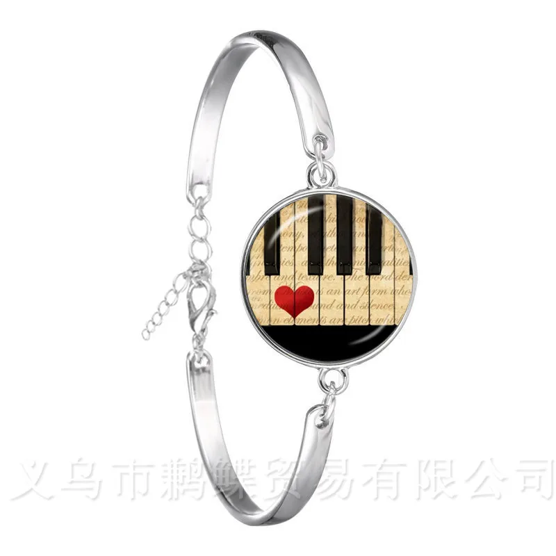 Piano Keyboard Glass Dome Bracelet Silver Plated Chain Bracelet Men Women Fashion Handmade Jewelry Music Teacher Lover's Gift
Piano Keyboard Glass Dome Bracelet Silver Plated Chain Bracelet Men Women Fashion Handmade Jewelry Music Teacher Lover's Gift