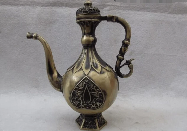 song voge gem S0173 Chinese Folk Classic Bronze Copper Royal Palace teapot stoup Flagon wine pot
song voge gem S0173 Chinese Folk Classic Bronze Copper Royal Palace teapot stoup Flagon wine pot