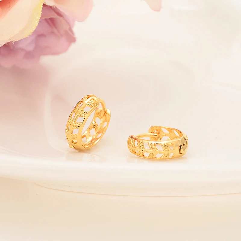 Bangrui Vintage Fashion Lucky Gold Color Small Earrings For Womens lot Bohemia Hollow out Wedding Party Jewelry
Bangrui Vintage Fashion Lucky Gold Color Small Earrings For Womens lot Bohemia Hollow out Wedding Party Jewelry