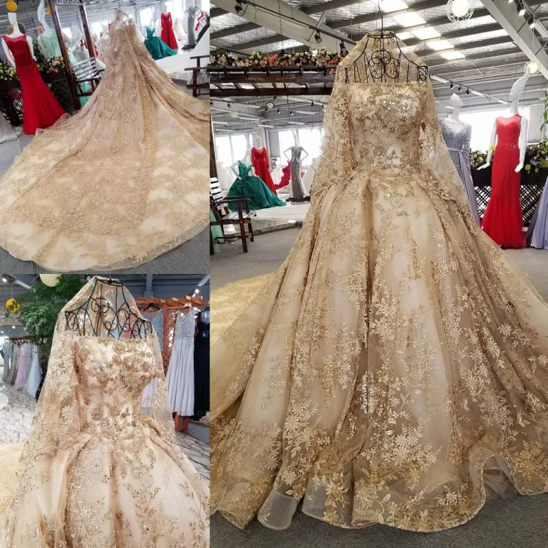 100% Real Photo Ball Gown Short Sleeve Fluffy Lace Golded Crystal Beaded Evening Dresses Bridal Gowns Dress QUEEN BRIDAL BT16
100% Real Photo Ball Gown Short Sleeve Fluffy Lace Golded Crystal Beaded Evening Dresses Bridal Gowns Dress QUEEN BRIDAL BT16