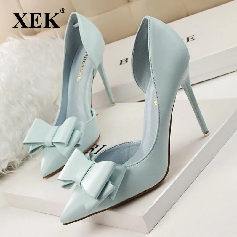 XEK New Fashion Delicate Sweet Bowknot High Heel Shoes Side Hollow Pointed Women Pumps Pumps Butterfly Pointed shoes ZLL361
XEK New Fashion Delicate Sweet Bowknot High Heel Shoes Side Hollow Pointed Women Pumps Pumps Butterfly Pointed shoes ZLL361