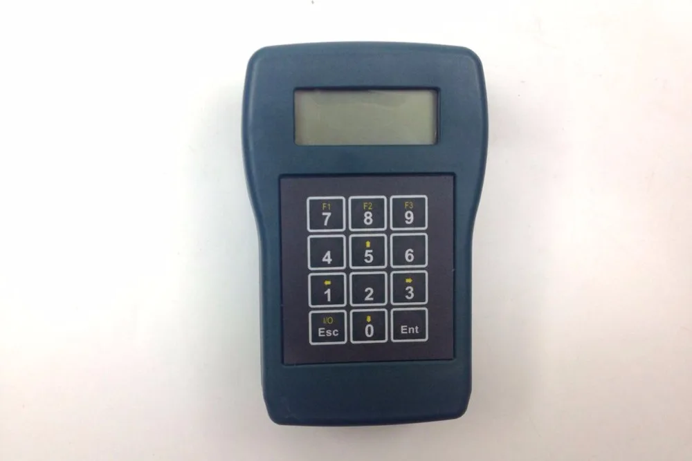 TACHOGRAPH PROGRAMMER Truck speedometer truck odometer mileage correction kit digital Tachograph programming and calibrating too
TACHOGRAPH PROGRAMMER Truck speedometer truck odometer mileage correction kit digital Tachograph programming and calibrating too