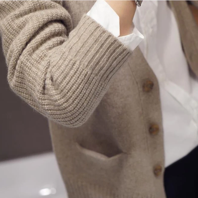 JECH 2018 Women V Neck Wool Cardigans Autumn Winter Women Warm Cashmere Solid Slim Knitted Fashion Sweaters Casual Coats Female
JECH 2018 Women V Neck Wool Cardigans Autumn Winter Women Warm Cashmere Solid Slim Knitted Fashion Sweaters Casual Coats Female