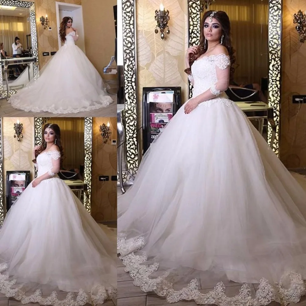 Customized Plus Size vintage wedding dresses 2019 Off the Shoulder Appliques Bride Dress Princess Wedding Gown robe de mariee
Customized Plus Size vintage wedding dresses 2019 Off the Shoulder Appliques Bride Dress Princess Wedding Gown robe de mariee