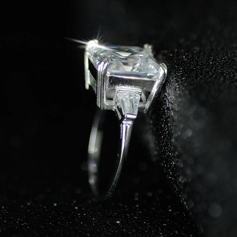 Rulalei Classical Fashion Jewelry 925 Sterling Silver Princess Cut White Clear 5A Cubic Zirconia Party Wedding Bridal Ring Gift
Rulalei Classical Fashion Jewelry 925 Sterling Silver Princess Cut White Clear 5A Cubic Zirconia Party Wedding Bridal Ring Gift