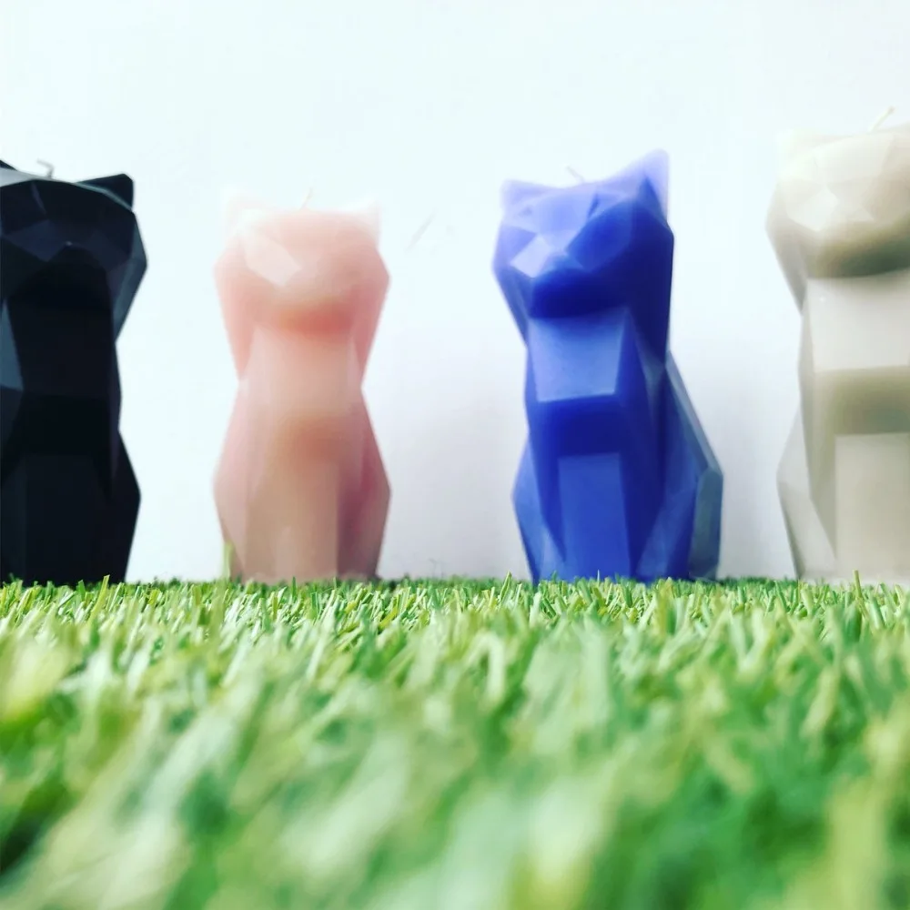 Home Decorative Cute Cat Candle Handmade Craft Candle Pet candle with skeleton Scary skeleton Kitty Cat Candle
Home Decorative Cute Cat Candle Handmade Craft Candle Pet candle with skeleton Scary skeleton Kitty Cat Candle