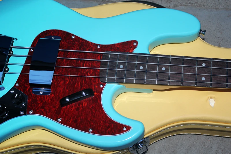 Top quality FDJB-5004 light blue color solid basswood body rosewood fretboard 4 strings Jazz Bass electric guitar, Free shipping
Top quality FDJB-5004 light blue color solid basswood body rosewood fretboard 4 strings Jazz Bass electric guitar, Free shipping