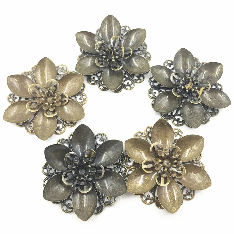 10Pcs Connnector Embellishments Bronze Tone Classical Flower Hollow Filigree Wraps Jewelry DIY Findings 4.5cm
10Pcs Connnector Embellishments Bronze Tone Classical Flower Hollow Filigree Wraps Jewelry DIY Findings 4.5cm