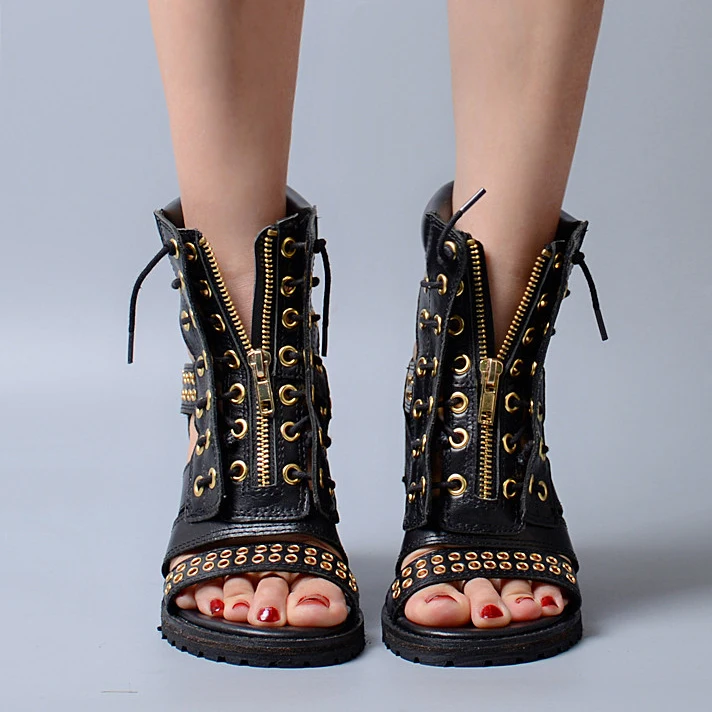 Prova Perfetto Fashion Leisure Style 4.5cm Square Heel Women Sandals Metal Rivet Studded Front Zipper Concise Gladiator Sandals
Prova Perfetto Fashion Leisure Style 4.5cm Square Heel Women Sandals Metal Rivet Studded Front Zipper Concise Gladiator Sandals
