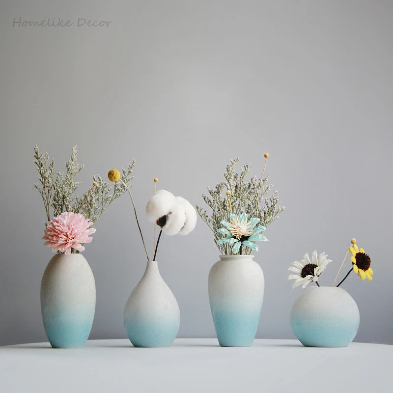 Modern Azure Blue Flower Vase Colorful Ceramic Flower Vase Minimalist Desktop Mini Vase Home Decoration Centerpiece
Modern Azure Blue Flower Vase Colorful Ceramic Flower Vase Minimalist Desktop Mini Vase Home Decoration Centerpiece