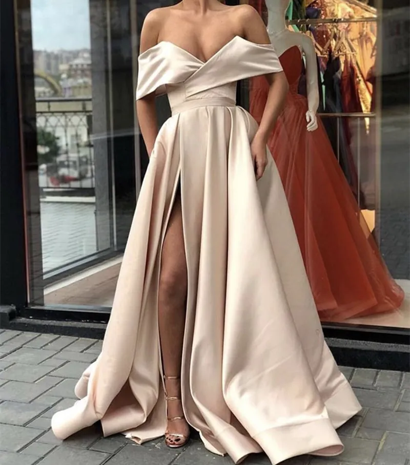 Hot Side Split Design V-Neck Off The Shoulder Sleeveless A-Line Court Train Satin Pleated Prom Dresses Party Gown For Prom
Hot Side Split Design V-Neck Off The Shoulder Sleeveless A-Line Court Train Satin Pleated Prom Dresses Party Gown For Prom