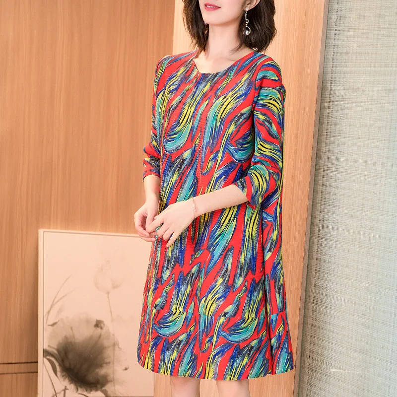 Plus Size Dress Woman Fashion Miyake Pleats New Spring Printed Loose Knee Length Dress for women's weight 45-75kg
Plus Size Dress Woman Fashion Miyake Pleats New Spring Printed Loose Knee Length Dress for women's weight 45-75kg