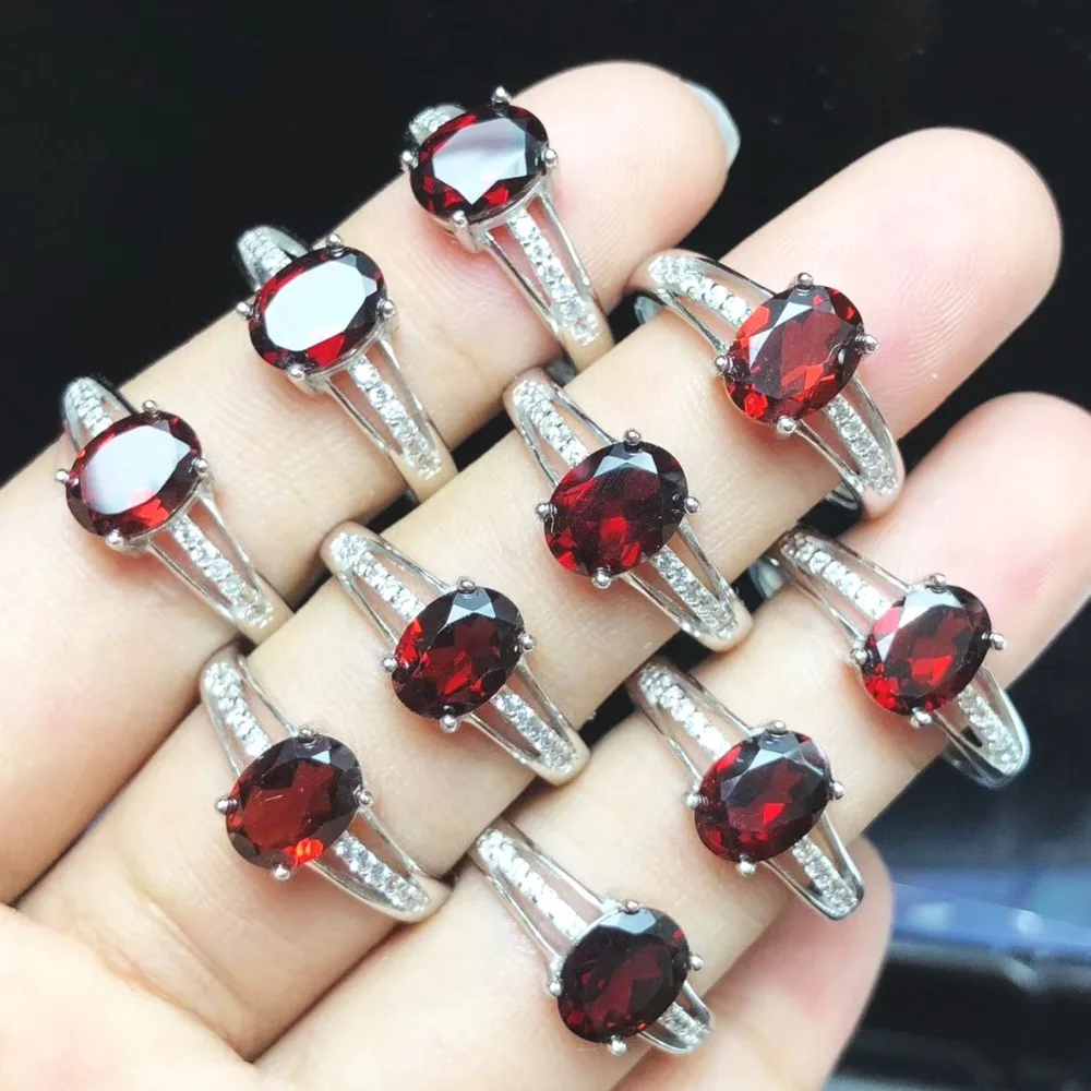 Natural Garnet Rings Woman Gemstone Party Ring Band Wedding 925 Sterling Silver Jewelry
Natural Garnet Rings Woman Gemstone Party Ring Band Wedding 925 Sterling Silver Jewelry