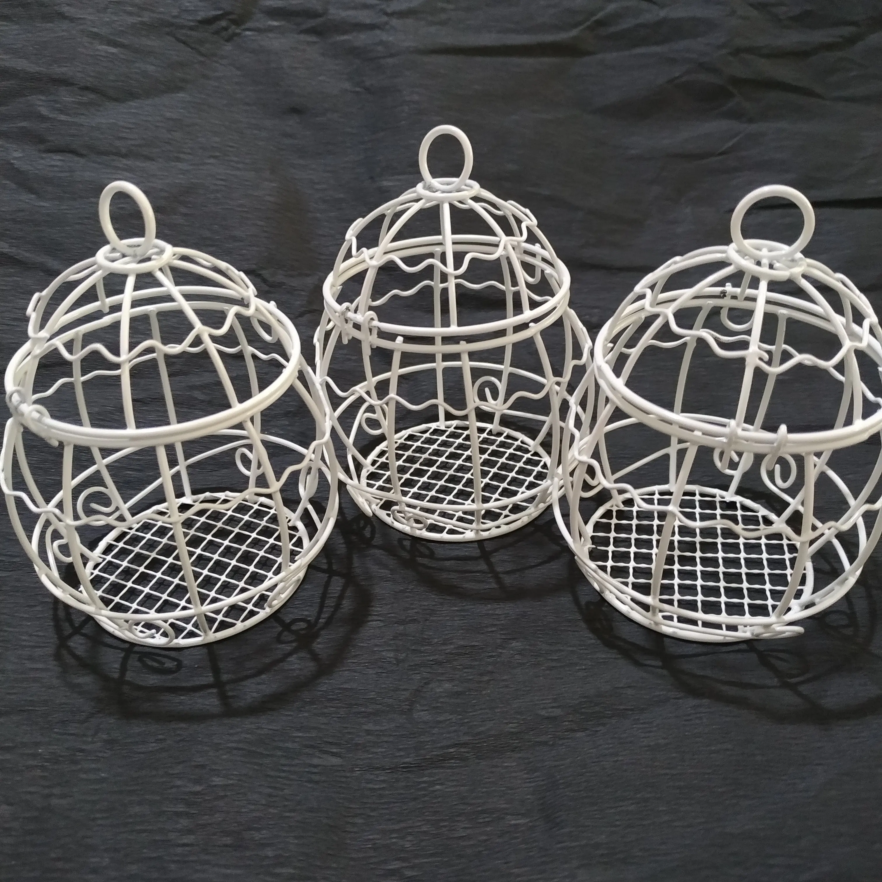10PCS wedding European wrought iron candy box Creative wedding supplies Bird cage wedding candy box Wedding
10PCS wedding European wrought iron candy box Creative wedding supplies Bird cage wedding candy box Wedding