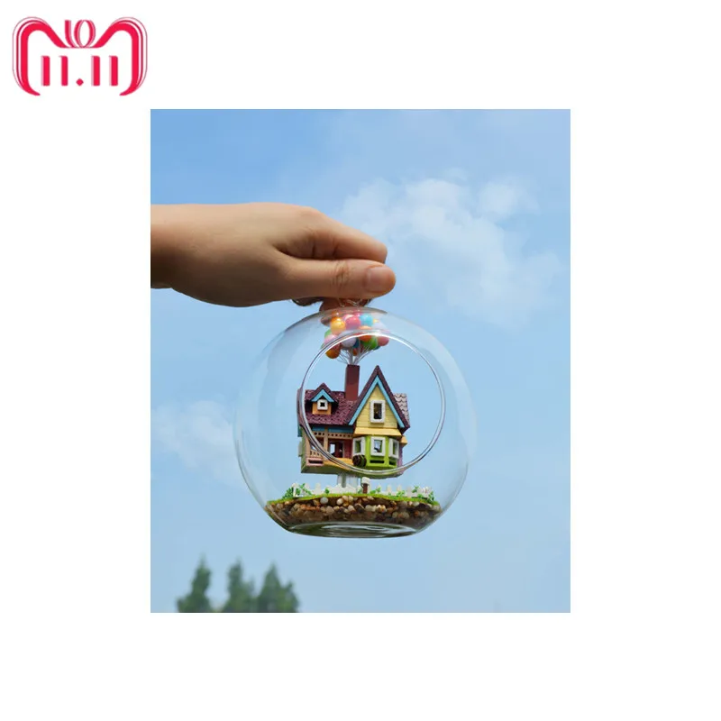 Новинка DIY стеклянный шар, летающая игрушка-домик, модель пленки Pixar с миниатюрная мебель, деревянная мини ручная работа, модель подарок игру...
Новинка DIY стеклянный шар, летающая игрушка-домик, модель пленки Pixar с миниатюрная мебель, деревянная мини ручная работа, модель подарок игру...