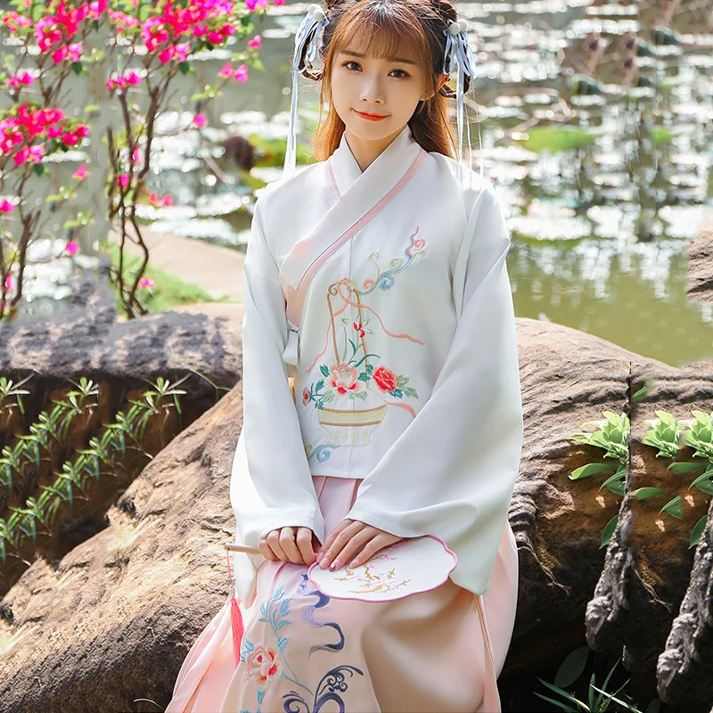 Women Chinese Dance Costume Loose Hanfu Traditional Stage Wear For Singers Folk Dress Oriental Performance Clothing 2 Pcs DC1847
Women Chinese Dance Costume Loose Hanfu Traditional Stage Wear For Singers Folk Dress Oriental Performance Clothing 2 Pcs DC1847