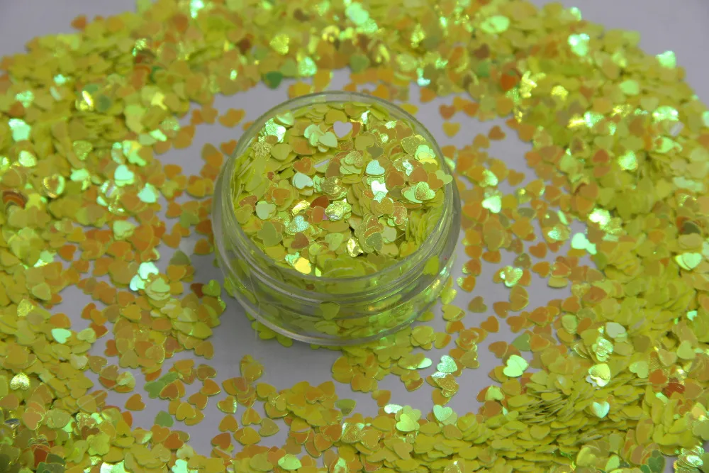 TCI50 Heart shapes Pearlescent Iridescent Light Yellow Colors confetti spangles glitter for nail Art DIY decoration 1pack=50g
TCI50 Heart shapes Pearlescent Iridescent Light Yellow Colors confetti spangles glitter for nail Art DIY decoration 1pack=50g