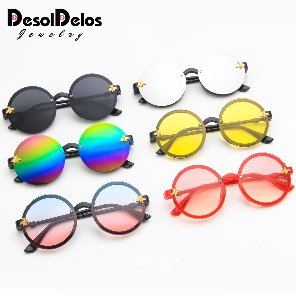 New Fashion Brand kids sunglasses black retro children's sunglasses UV protection baby sun glasses girls boys glasses N238
New Fashion Brand kids sunglasses black retro children's sunglasses UV protection baby sun glasses girls boys glasses N238