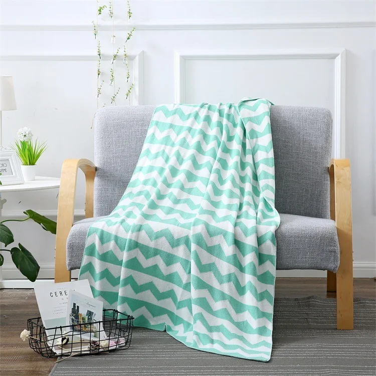 DeMissir Gemetric Cotton Knitted throw warm Blanket Sofa Cover lounge chair towel cobertor sereia bedspread throws for a couch
DeMissir Gemetric Cotton Knitted throw warm Blanket Sofa Cover lounge chair towel cobertor sereia bedspread throws for a couch