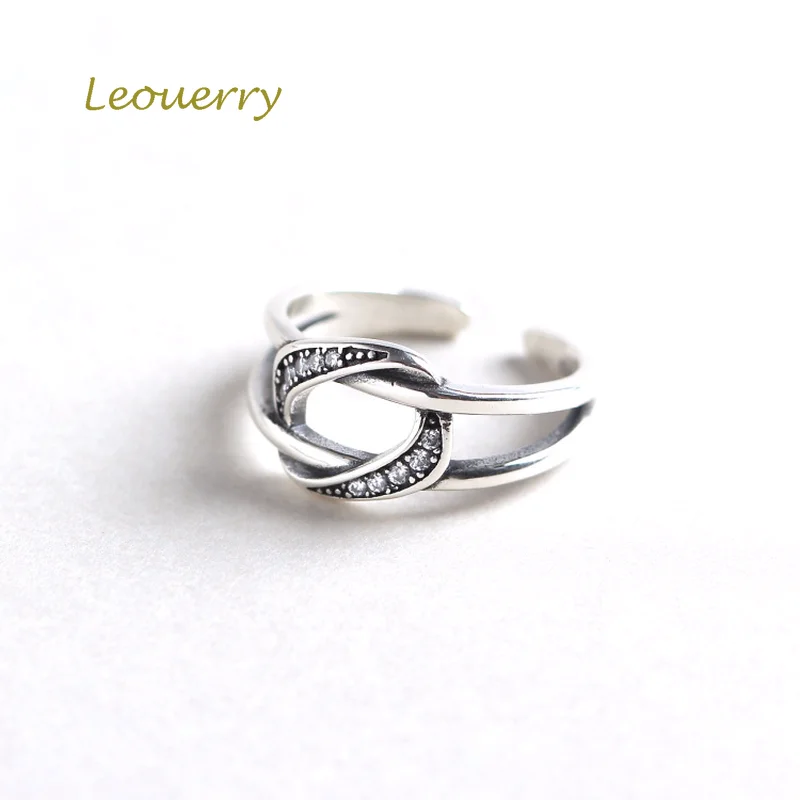 Leouerry 925 Sterling Silver Personality Geometric Ring Inlaid Zircon Winding Buckle Opening Ring for Women Jewelry
Leouerry 925 Sterling Silver Personality Geometric Ring Inlaid Zircon Winding Buckle Opening Ring for Women Jewelry