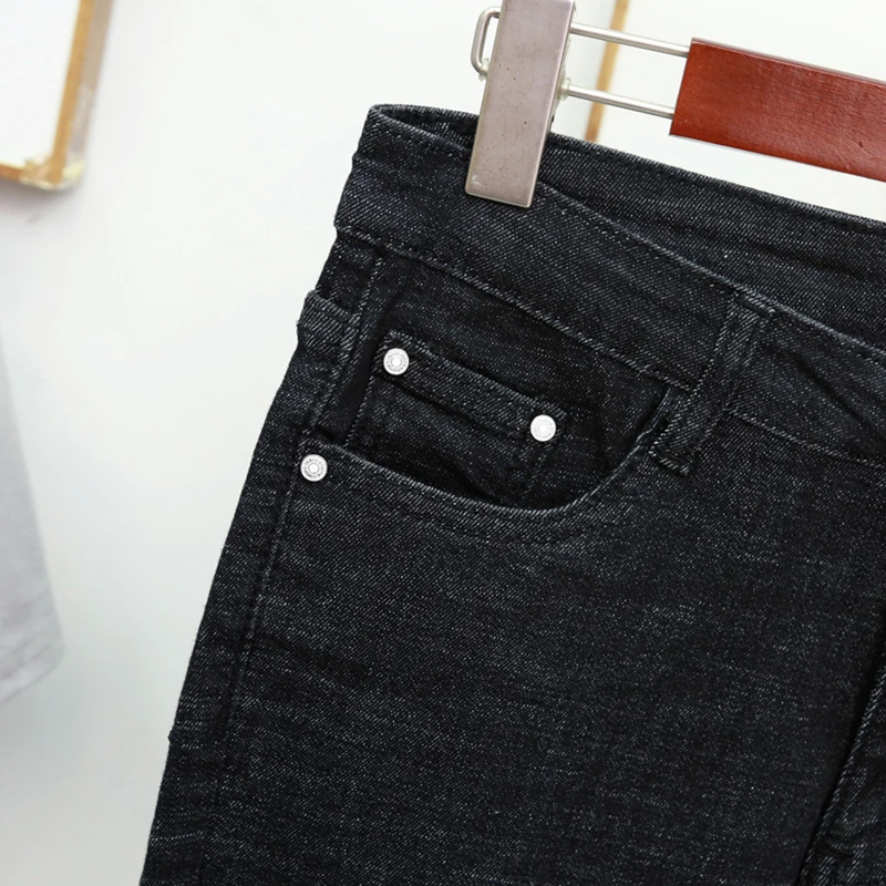 XL-5XL Women Spring Autumn Clothes Large Size Korean Jeans Women's New Embroidery Stretch Slim High Waist Nine Points Pants
XL-5XL Women Spring Autumn Clothes Large Size Korean Jeans Women's New Embroidery Stretch Slim High Waist Nine Points Pants