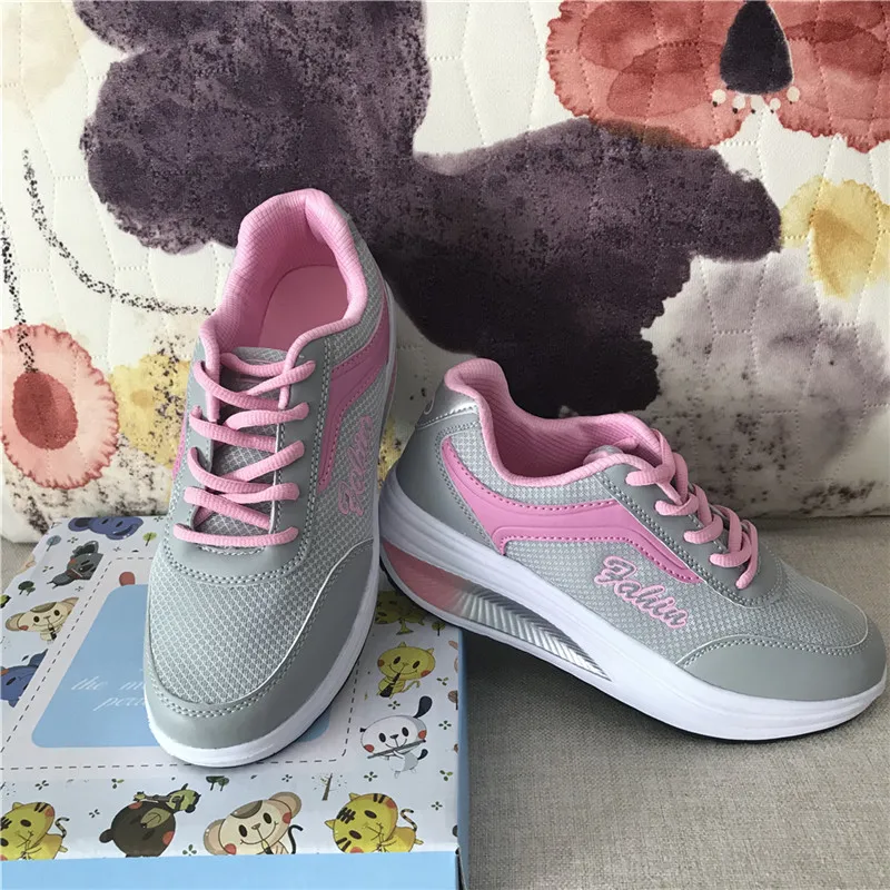 Woman Shoes 2020 Spring Zapatos De Mujer Breathable Walking Sneakers Women Mesh Flat Shoes Wedge Sneakers Casua Ladies Sneaker
Woman Shoes 2020 Spring Zapatos De Mujer Breathable Walking Sneakers Women Mesh Flat Shoes Wedge Sneakers Casua Ladies Sneaker