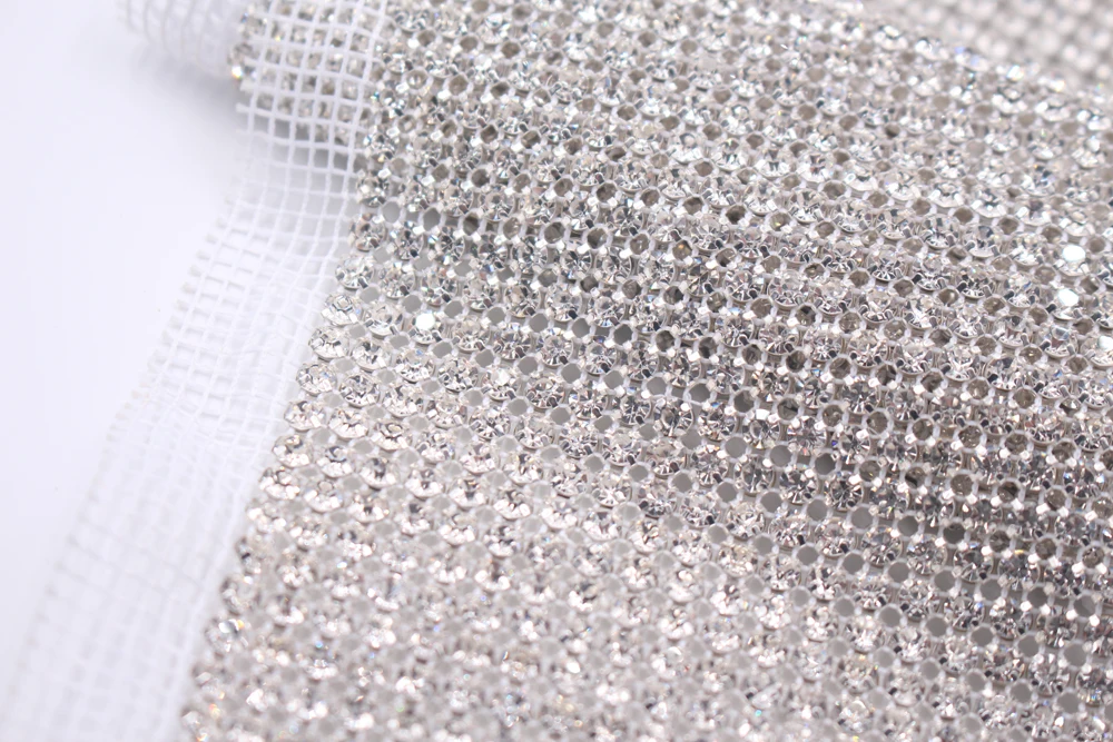 24 Rows Rhinestones Strass Mesh 5 Yards Ss18 4.2mm Crystals Glass Rhinestone Trimming non Tot Fix Sew On Rhinestones For Clothes
24 Rows Rhinestones Strass Mesh 5 Yards Ss18 4.2mm Crystals Glass Rhinestone Trimming non Tot Fix Sew On Rhinestones For Clothes