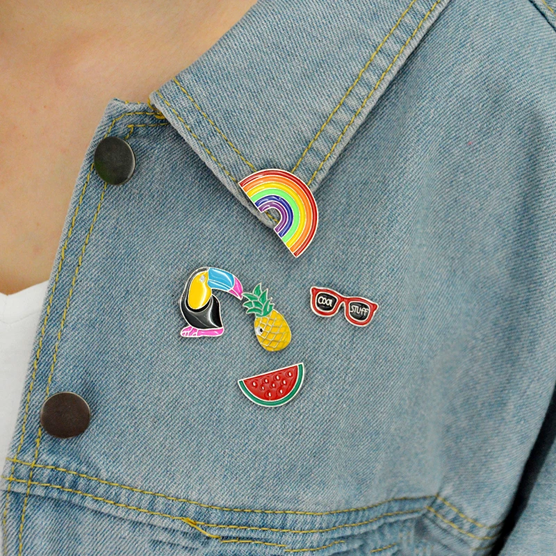 5pcs/set Mini Bird rainbow watermelon sunglasses pineapple Badges Brooches button pin Fashion lapel pin Cartoon Jewelry for kids
5pcs/set Mini Bird rainbow watermelon sunglasses pineapple Badges Brooches button pin Fashion lapel pin Cartoon Jewelry for kids