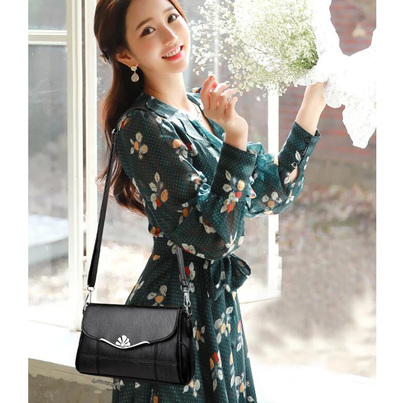 Women Bags Designer 2019 Shoulder Bag sequins Fashion Handbag and Purse PU Leather Crossbody Bags for Women
Women Bags Designer 2019 Shoulder Bag sequins Fashion Handbag and Purse PU Leather Crossbody Bags for Women