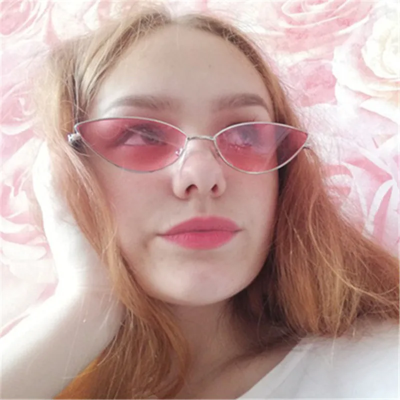 Seemfly Metal Frame Women Cat Eye Sunglasses Cute Sexy Summer Retro Small Frame Sun Glasses UV400 Female Fashion Goggle Eyewear
Seemfly Metal Frame Women Cat Eye Sunglasses Cute Sexy Summer Retro Small Frame Sun Glasses UV400 Female Fashion Goggle Eyewear