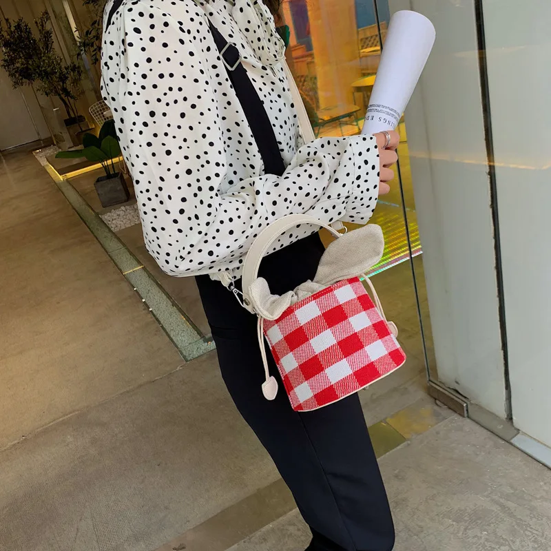 CASMOR Plaid Cute Girls Bucket Handbags Designer Fashion Women Mini Messenger Bag for Female Cylinder Shoulder Crossbody Bags
CASMOR Plaid Cute Girls Bucket Handbags Designer Fashion Women Mini Messenger Bag for Female Cylinder Shoulder Crossbody Bags