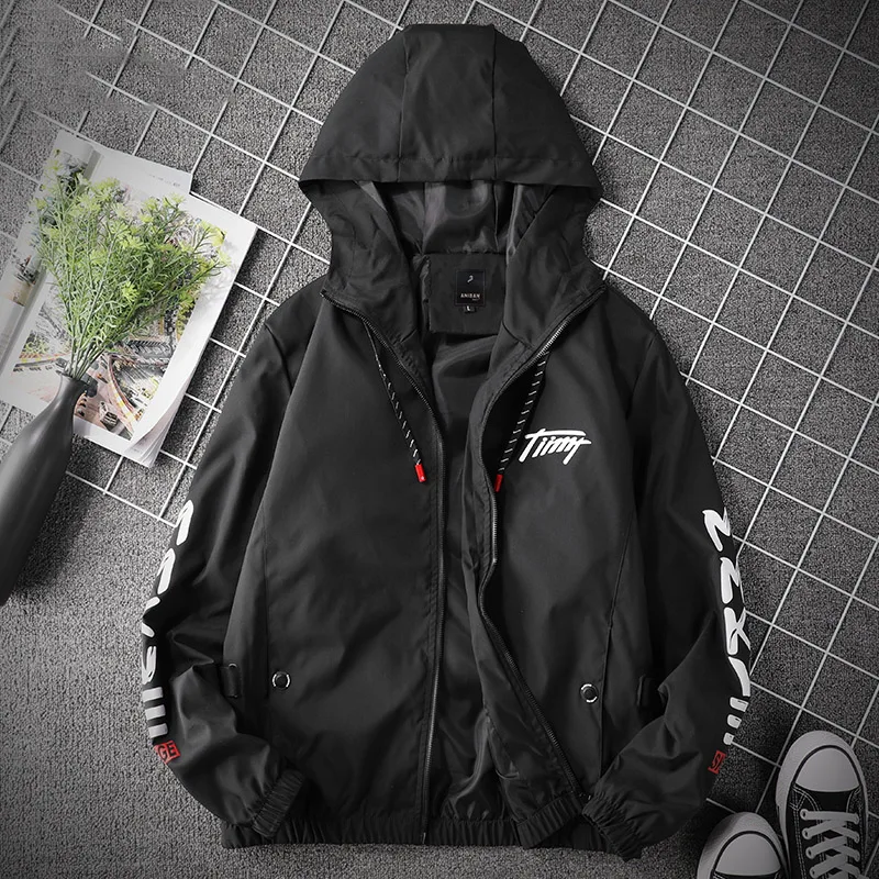 Fashion letter print jacket men hooded loose fit coat outerwear 2019 spring autumn collection
Fashion letter print jacket men hooded loose fit coat outerwear 2019 spring autumn collection