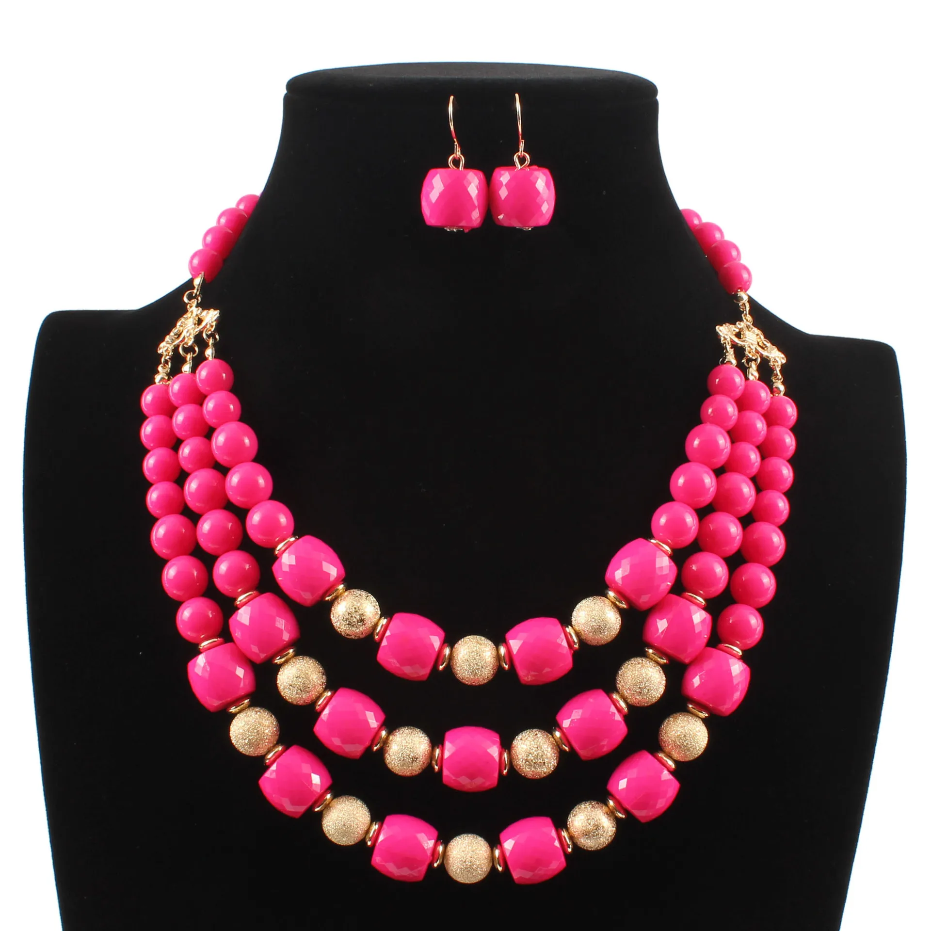Trendy personality necklace bracelet with earring 3 piece sets beads statement costume accessories jewelry sets for woman
Trendy personality necklace bracelet with earring 3 piece sets beads statement costume accessories jewelry sets for woman