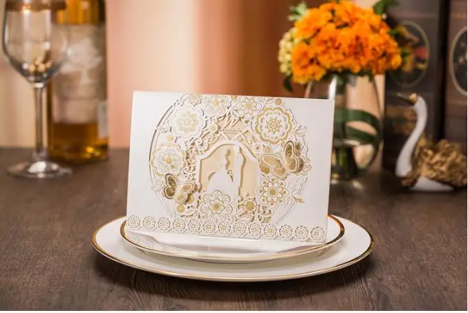 50SET/LOT European Hot Stamp And Laser Cut High Grade Wedding Invitation Card With Envelope Sealing
50SET/LOT European Hot Stamp And Laser Cut High Grade Wedding Invitation Card With Envelope Sealing