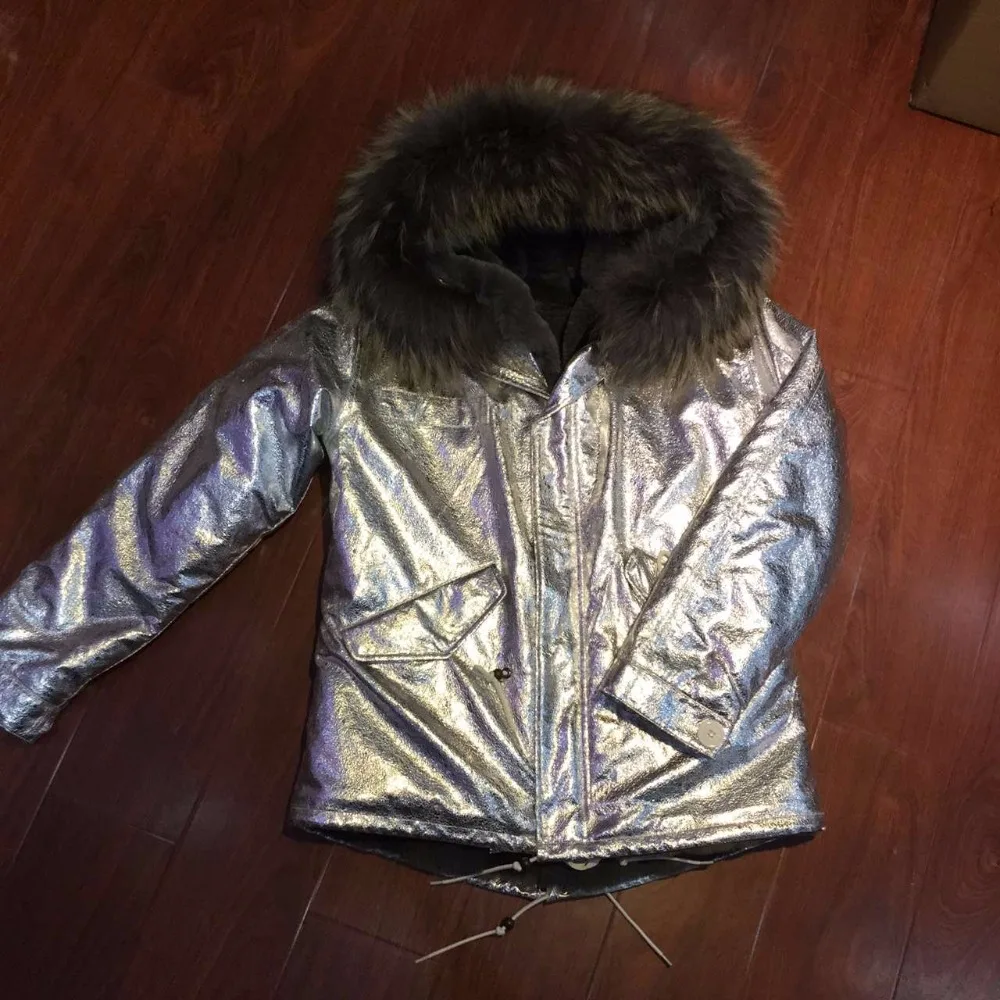 Silver Mrs fur Mr collar long style sexy parka,women winter warm parka male style wholesale style
Silver Mrs fur Mr collar long style sexy parka,women winter warm parka male style wholesale style