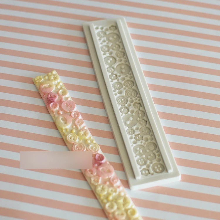 Sugarcraft Border Button Cake Decorating Tools Silicone Cake Mold Heart Button Shape DIY Fondant Cake Molds Moulds PRZY 001 
Sugarcraft Border Button Cake Decorating Tools Silicone Cake Mold Heart Button Shape DIY Fondant Cake Molds Moulds PRZY 001