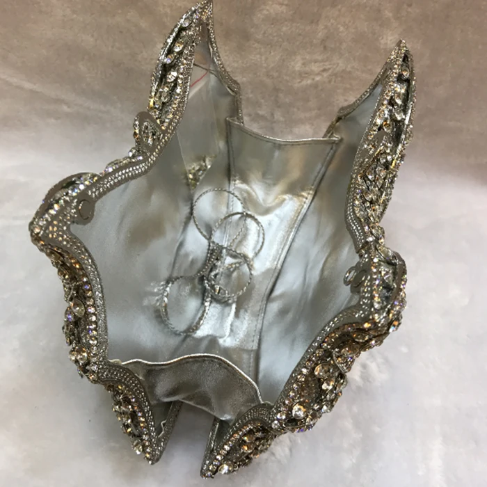 Butterfly shape Crystal Clutch Evening Bags Handbags Women Bag Party Dinner Gold Metal Clutches Hollow Out Wedding Bridal Purses
Butterfly shape Crystal Clutch Evening Bags Handbags Women Bag Party Dinner Gold Metal Clutches Hollow Out Wedding Bridal Purses