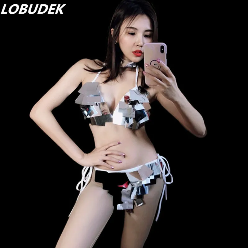 Big sequins Bikini necklace Bar Party singer Dancing female Costume Nightclub Jazz Modern Dance Performance stage wear Celebrate
Big sequins Bikini necklace Bar Party singer Dancing female Costume Nightclub Jazz Modern Dance Performance stage wear Celebrate