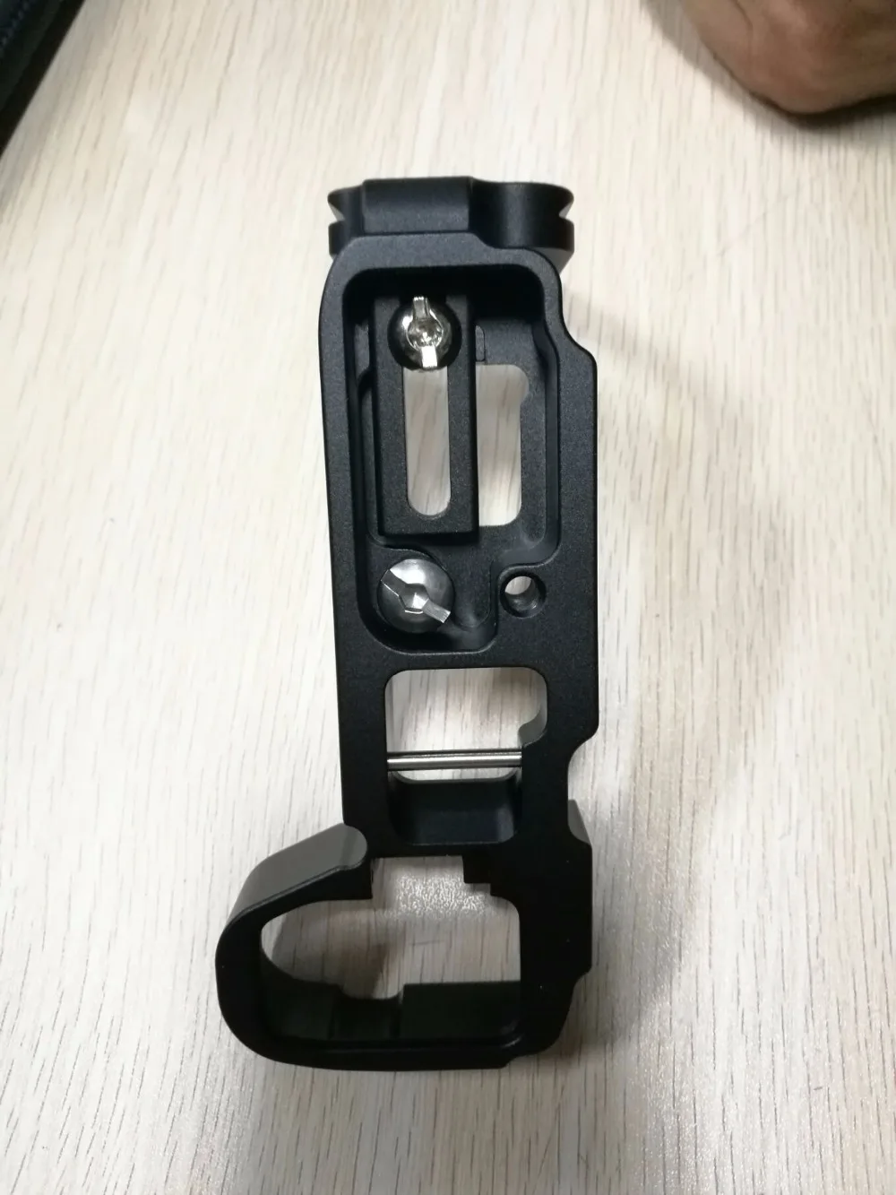 Adjustable 20mm A9 Quick Release L Plate/Bracket Holder hand Grip for Sony a9 A7MIII A7RIII A7R3 A7M3 RRS Benro SIRUI Compatible
Adjustable 20mm A9 Quick Release L Plate/Bracket Holder hand Grip for Sony a9 A7MIII A7RIII A7R3 A7M3 RRS Benro SIRUI Compatible