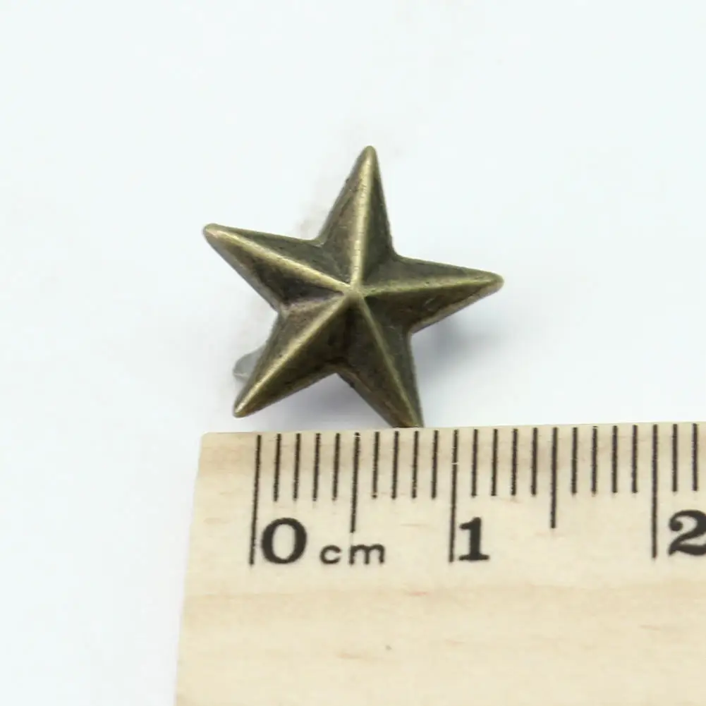 100pcs/Lot Retro Star Studs Nailheads Rivets Spikes for DIY Punk Rock Leathercraft Clothes Shoes Bags Decoration DIY Craft
100pcs/Lot Retro Star Studs Nailheads Rivets Spikes for DIY Punk Rock Leathercraft Clothes Shoes Bags Decoration DIY Craft