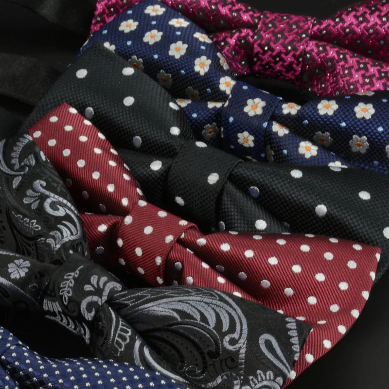 53 colours mens ties Wedding bow Tie for men high quality Fashion Bowtie Party Bordeaus self tie
53 colours mens ties Wedding bow Tie for men high quality Fashion Bowtie Party Bordeaus self tie