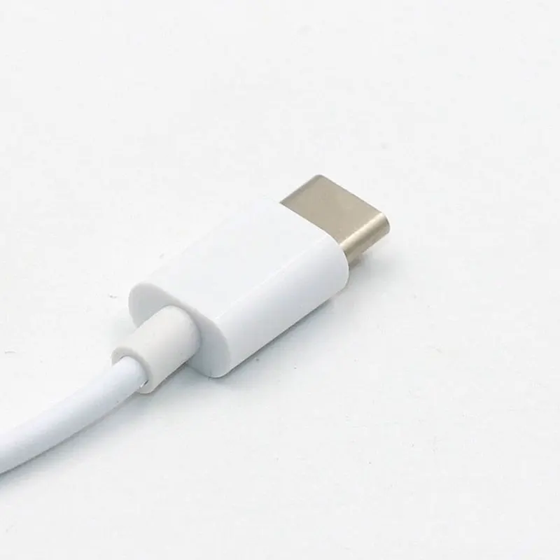 Type-C To 3.5mm Earphone Cable Adapter 3.1 Type C Male To 3.5 AUX Audio Female Jack Safe For Xiaomi 6 For Letv 2 2pro max2 Pro 3
Type-C To 3.5mm Earphone Cable Adapter 3.1 Type C Male To 3.5 AUX Audio Female Jack Safe For Xiaomi 6 For Letv 2 2pro max2 Pro 3
