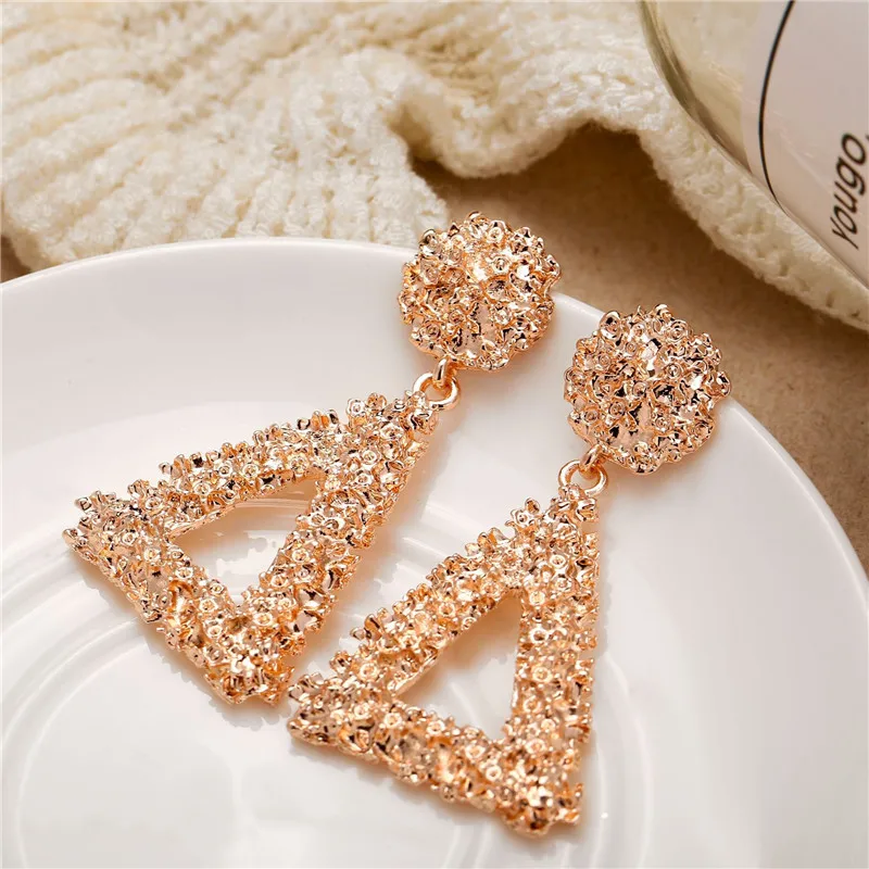 2019 1 Pair Bling Trendy Vintage Metal Alloy Earrings For Women Jewelry Dropshipping
2019 1 Pair Bling Trendy Vintage Metal Alloy Earrings For Women Jewelry Dropshipping