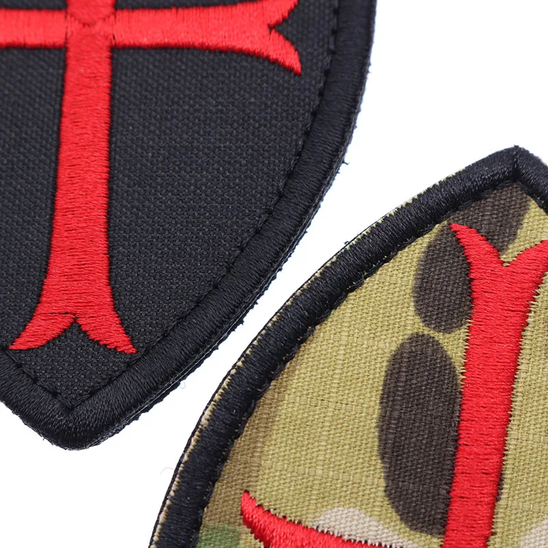 Cross Templar Shield Embroidery Badge Red Cross Tactical Camouflage Military Stripe Badge Clothing Zipper Ring 7.5 * 6.3 Cm
Cross Templar Shield Embroidery Badge Red Cross Tactical Camouflage Military Stripe Badge Clothing Zipper Ring 7.5 * 6.3 Cm