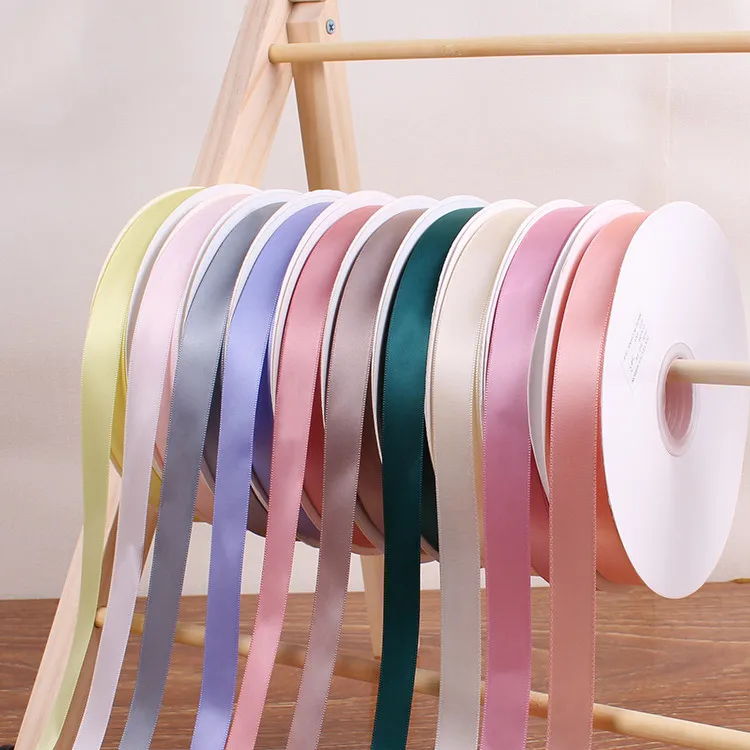 3/4" (20mm) 100 Yards Pure color polyester satin ribbon Gift Packing Christmas Ribbons Wedding Party Decorative Crafts Ribbon
3/4" (20mm) 100 Yards Pure color polyester satin ribbon Gift Packing Christmas Ribbons Wedding Party Decorative Crafts Ribbon