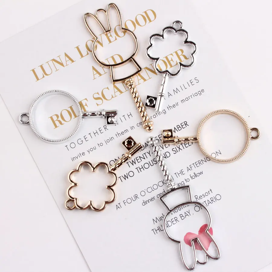 Hot Enamel Charms DIY Hollow Key Stick Dangle Charms Gold Silver Alloy Plant Pendant Necklace Bracelet Jewelry Accessories Gift
Hot Enamel Charms DIY Hollow Key Stick Dangle Charms Gold Silver Alloy Plant Pendant Necklace Bracelet Jewelry Accessories Gift