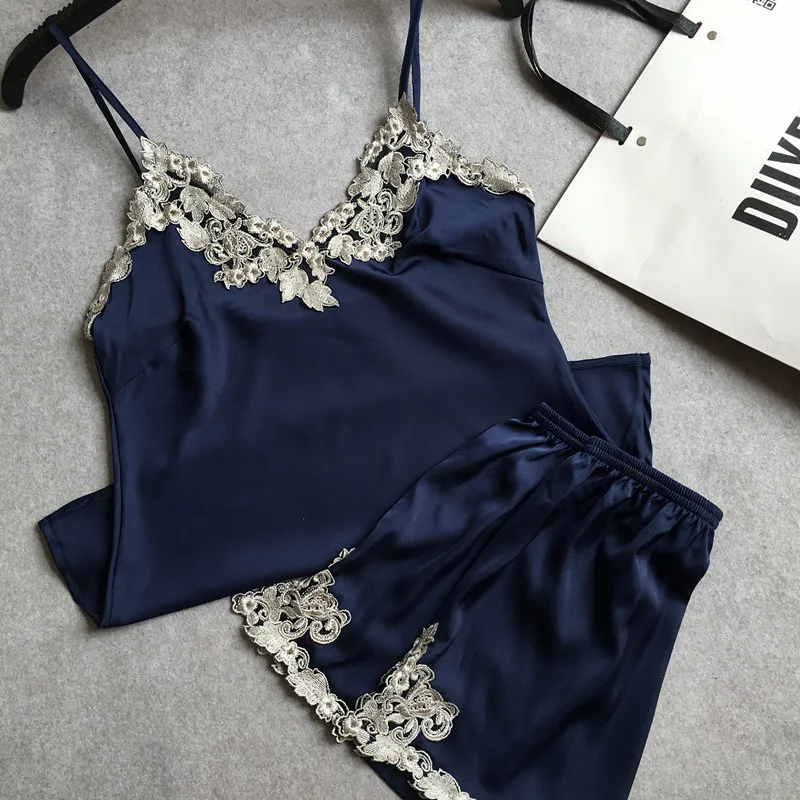Silk Pajamas Satin Pajamas For Women Pijama Sexy Pijama Stitch Women Silk Sleepwear Satin Short Pajamas Pigiama Donna Pajamas
Silk Pajamas Satin Pajamas For Women Pijama Sexy Pijama Stitch Women Silk Sleepwear Satin Short Pajamas Pigiama Donna Pajamas